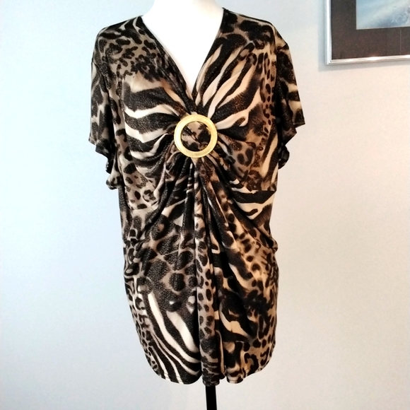 Contempo by Penningtons Other - Animal print top by Contempo